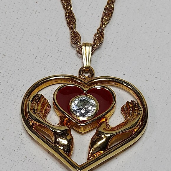 Lindenwold Necklace Double Heart Healing Hands 2 pendants 1 chain - Picture 2 of 7